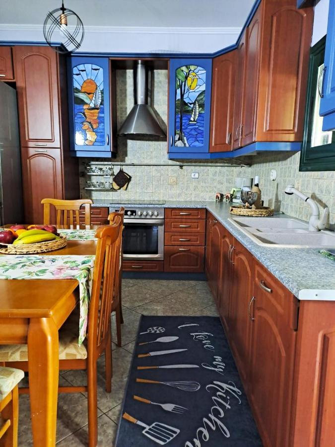 Evelina 1 Apartment ลิคชูรี ภายนอก รูปภาพ